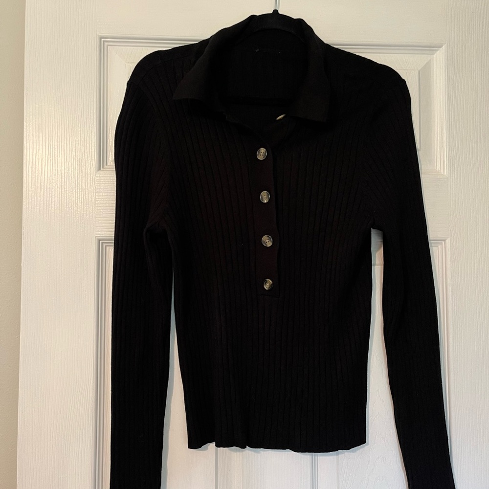 Black Ribbed Button-Up Women's Top